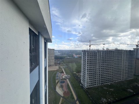 1-к квартира, 8/18 эт., 42м²