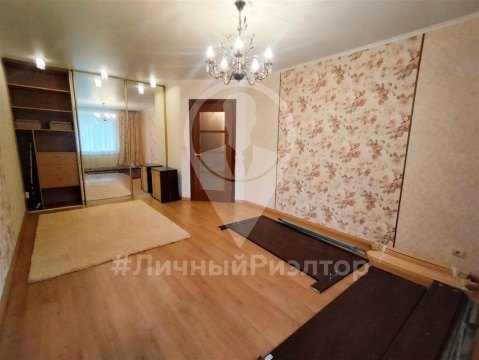 1-к квартира, 1/10 эт., 39м²
