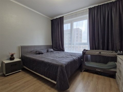 3-к квартира, 11/19 эт., 77м²