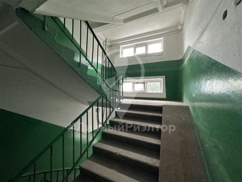 2-к квартира, 4/5 эт., 53м²