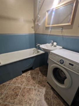 2-к квартира, 3/10 эт., 65м²