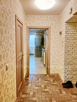 1-к квартира, 7/10 эт., 38м²